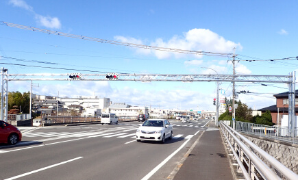 交通信号機・道路情報設備